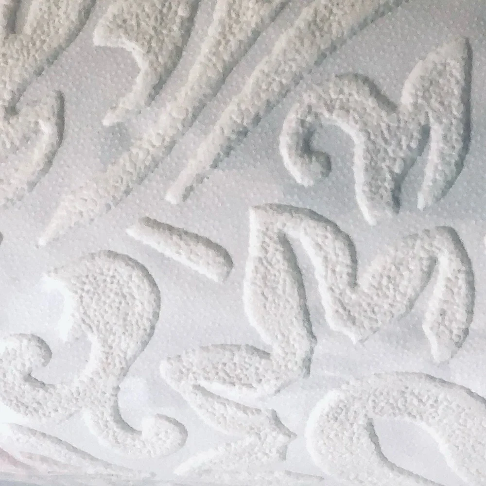 allen + roth Wallpaper 56.4-sq ft Damask White Vinyl Paintable Textured 3-D